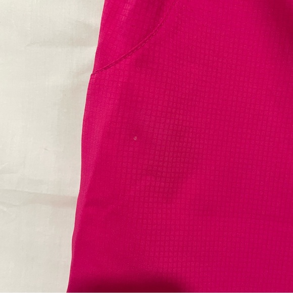 Columbia Omni-Shade Women's Fuchsia Short Sleeve Button Down Shirt Size Medium - Picture 8 of 11